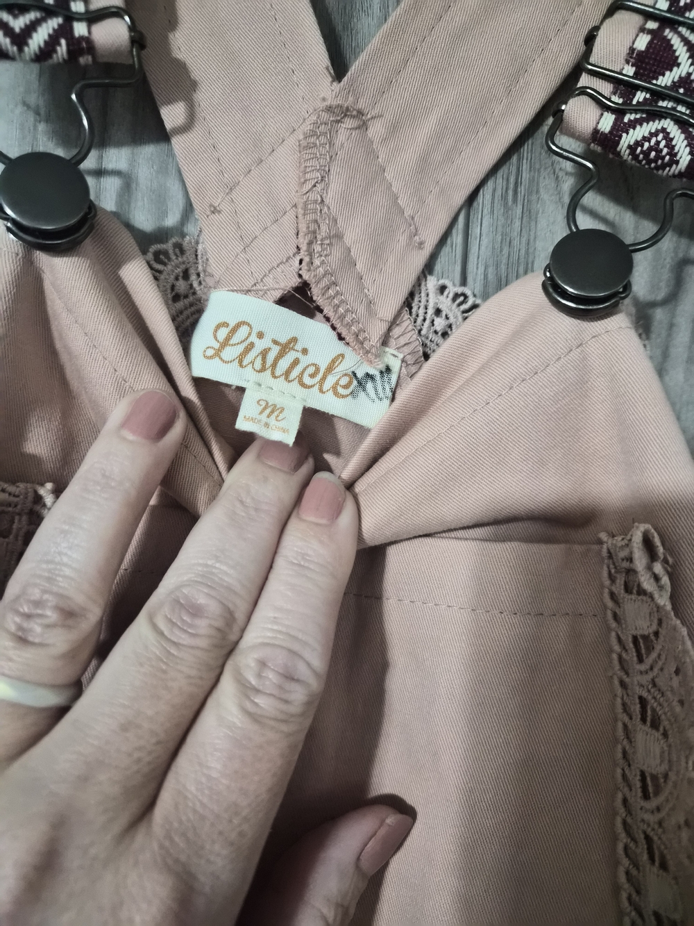 Listicle Pink Tiered Maxi Dress with Lace Trim - Picture 4 of 7